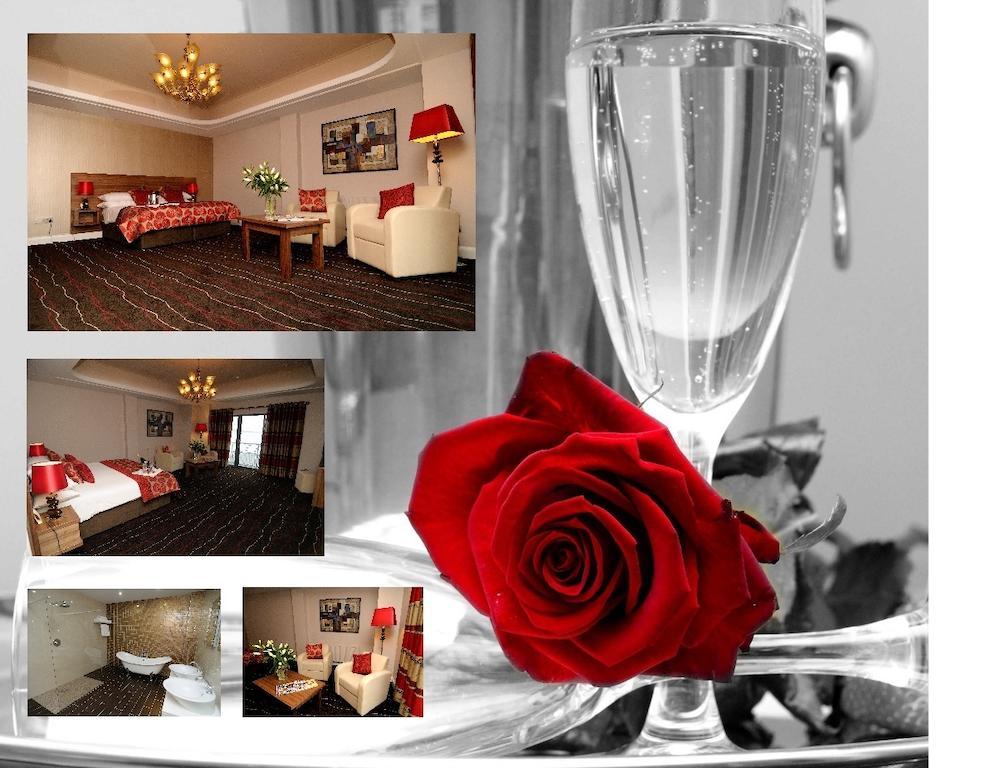 Hotel The Balmoral à Newry Extérieur photo